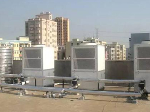 空氣能熱水器PK電熱水器 區(qū)別在哪